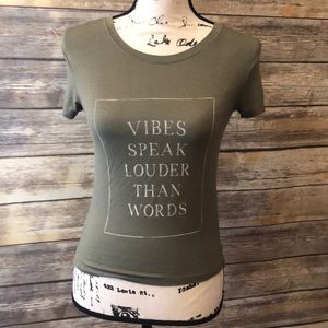 American Eagle soft & sexy graphic green tee
